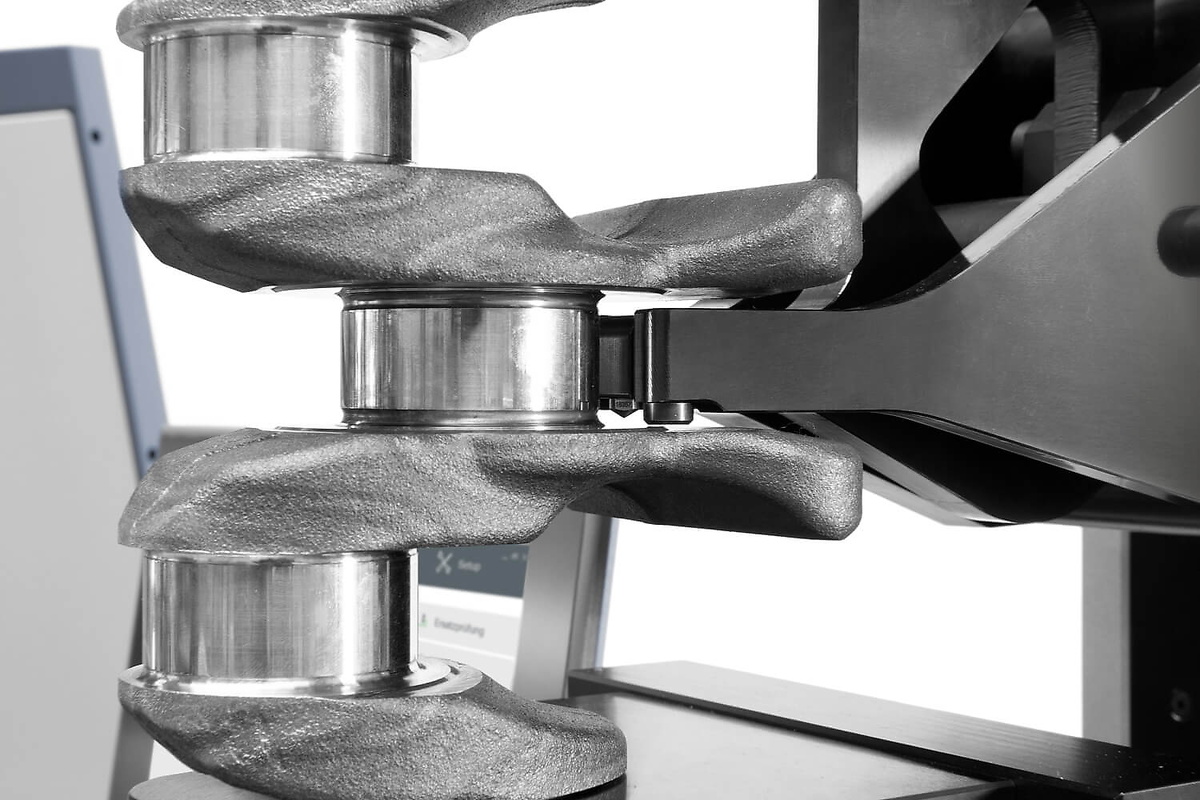 CRANK SHAFT TESTING INCL. FLANK TESTING Mikratec